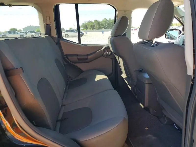 2014 NISSAN XTERRA S  
