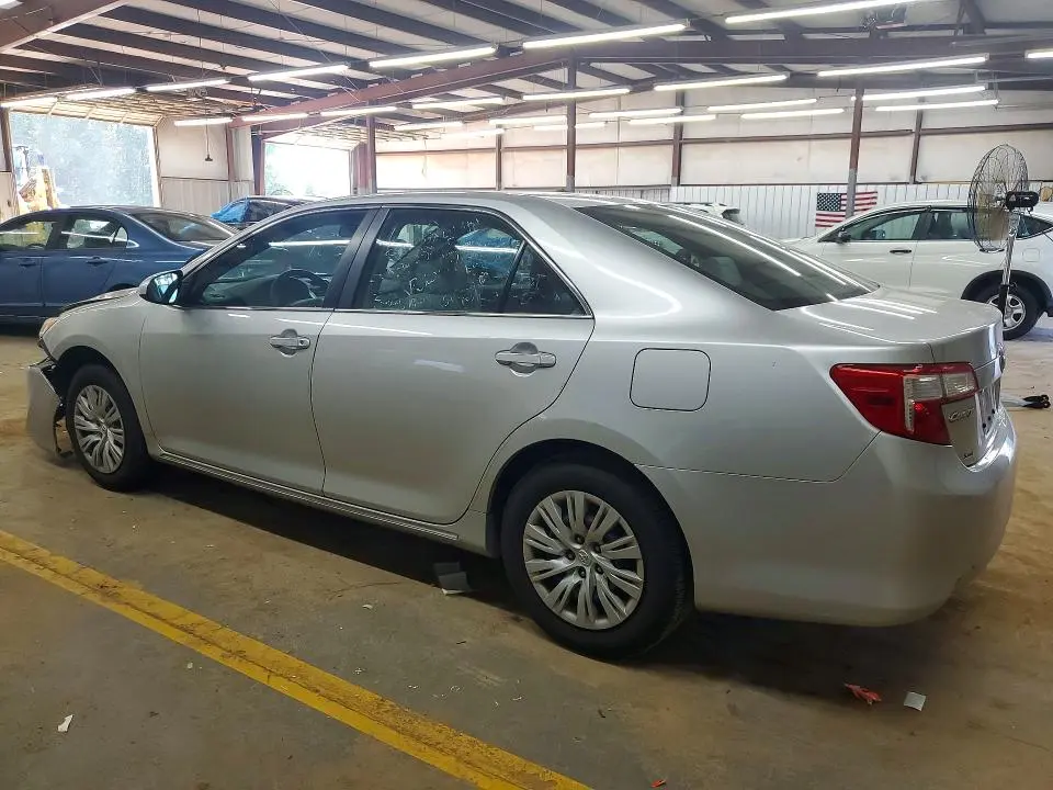 2012 TOYOTA CAMRY LE  