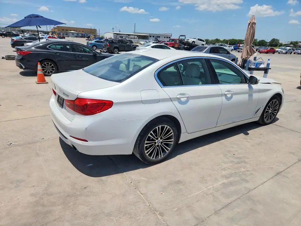 2019 BMW 530 I  