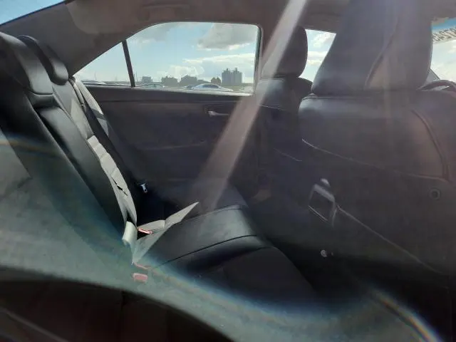 2017 TOYOTA CAMRY LE  