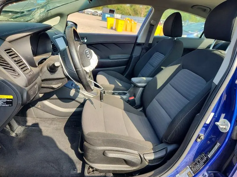 2017 KIA FORTE S  