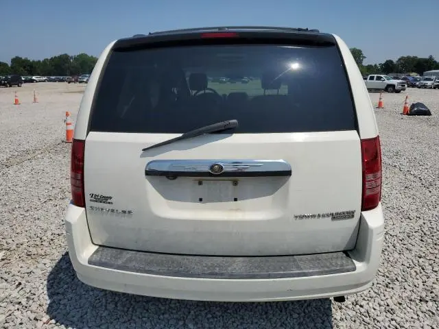 2010 CHRYSLER TOWN & COUNTRY TOURING  