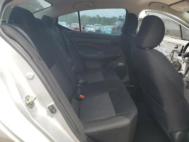 2020 NISSAN VERSA S  