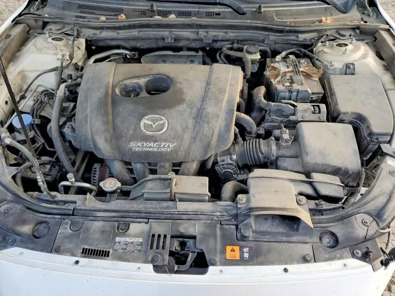 2017 MAZDA 3 TOURING  