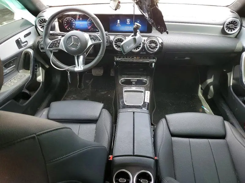 2025 MERCEDES-BENZ CLA 250 4MATIC  