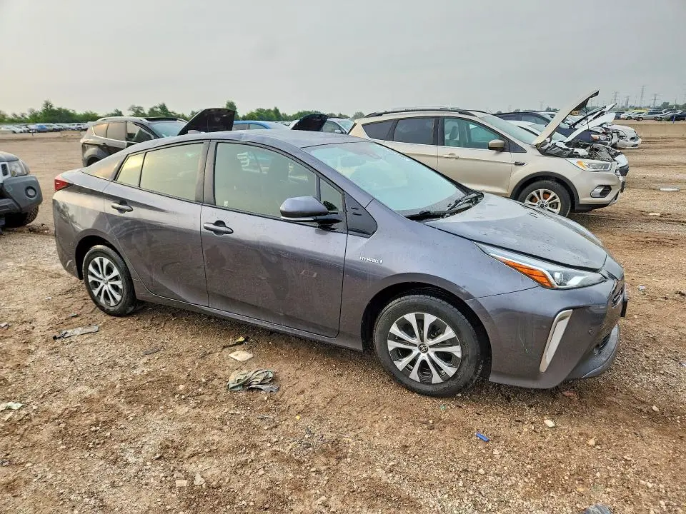 2020 TOYOTA PRIUS XLE AWD-E  
