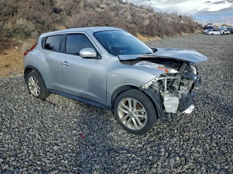 2014 NISSAN JUKE S  