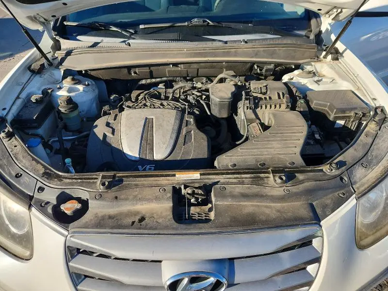 2012 HYUNDAI SANTA FE SE  