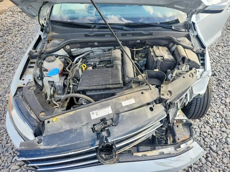 2018 VOLKSWAGEN JETTA SE  
