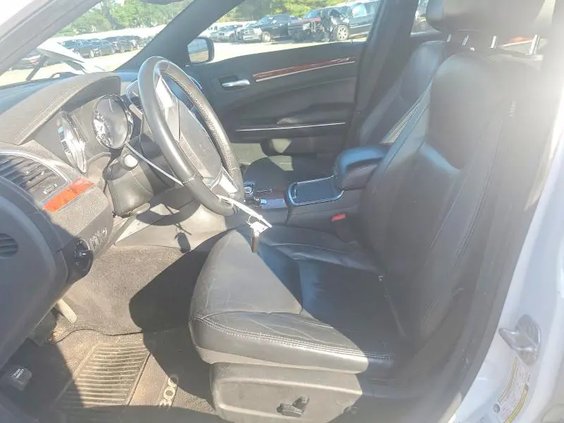 2014 CHRYSLER 300   