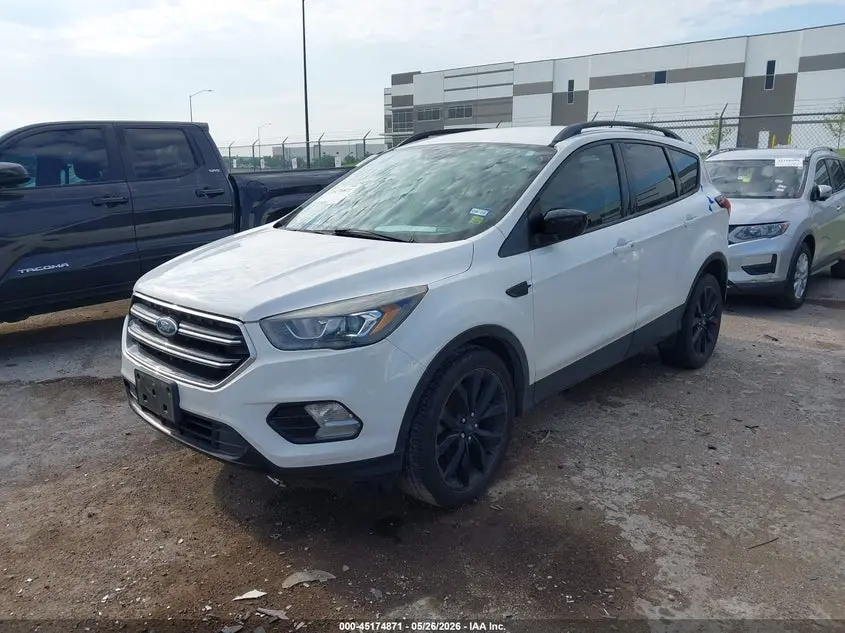 2019 FORD ESCAPE SE