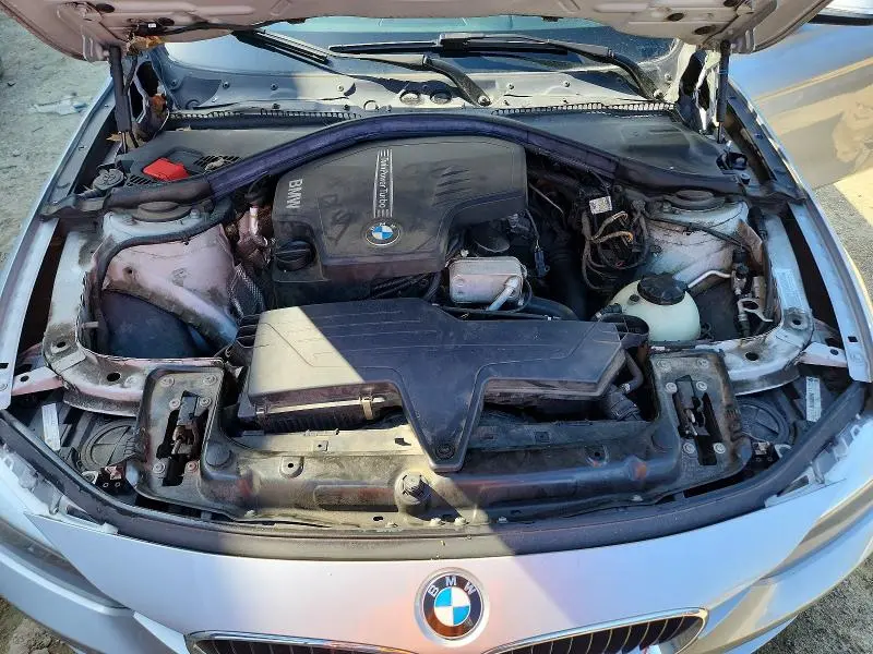 2013 BMW 320 I XDRIVE  