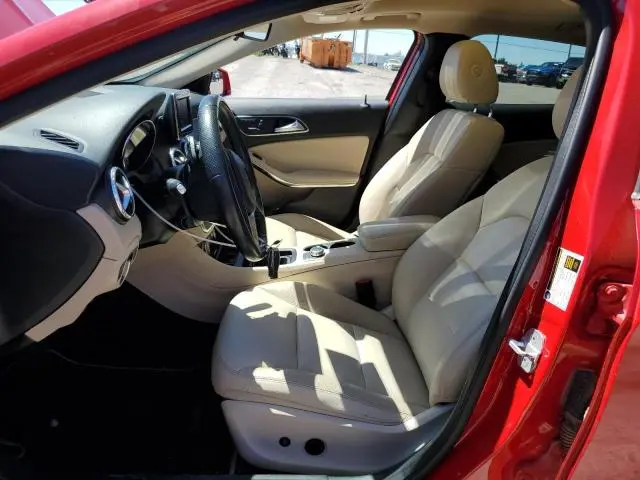 2015 MERCEDES-BENZ GLA 250 4MATIC  