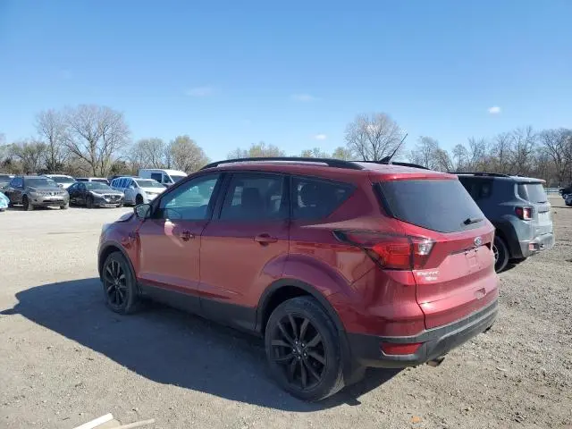2019 FORD ESCAPE SE  