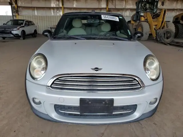 2011 MINI COOPER   