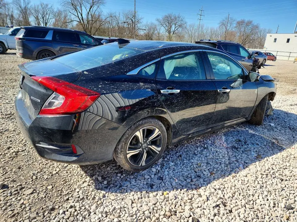 2018 HONDA CIVIC TOURING  