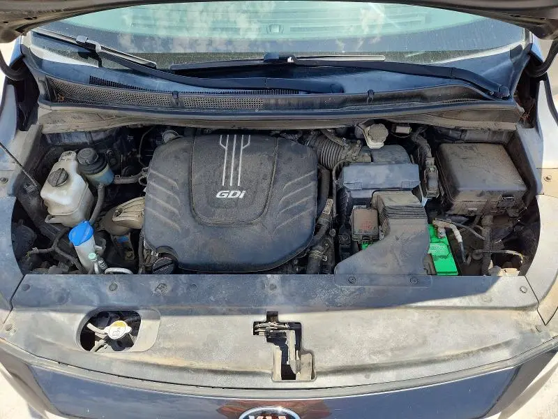 2016 KIA SEDONA LX  