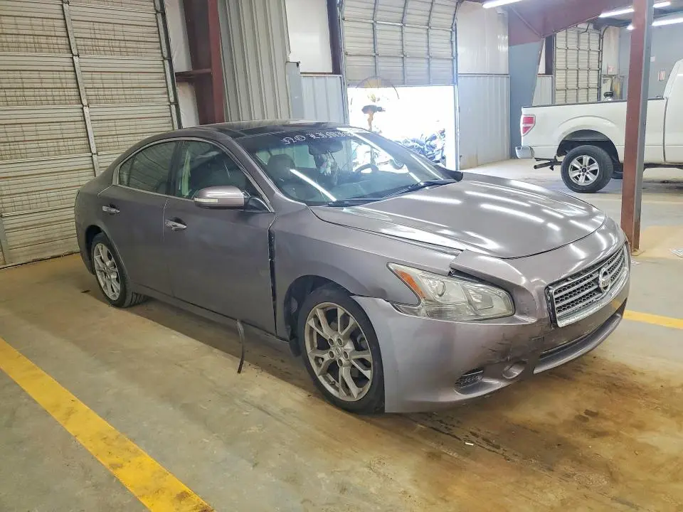 2014 NISSAN MAXIMA 3.5 SV  