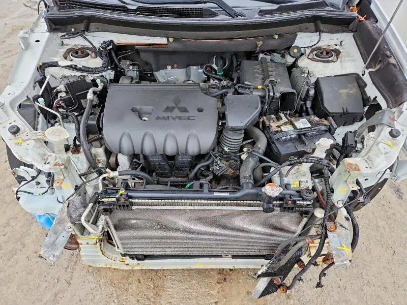 2017 MITSUBISHI OUTLANDER SE  