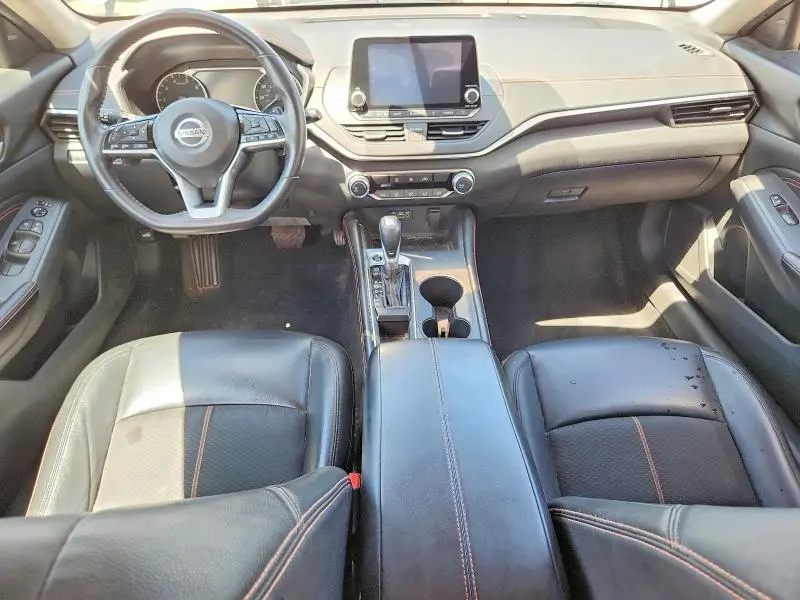 2021 NISSAN ALTIMA SR  