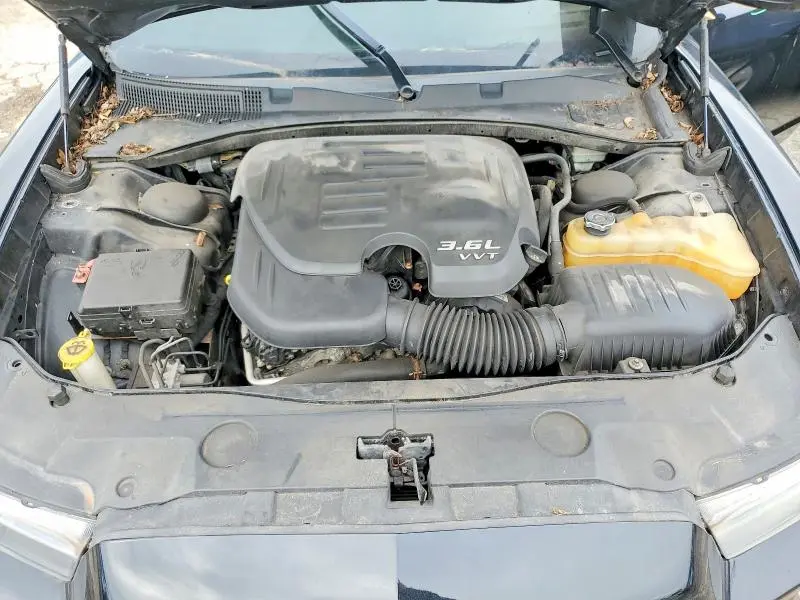 2014 DODGE CHARGER SE  