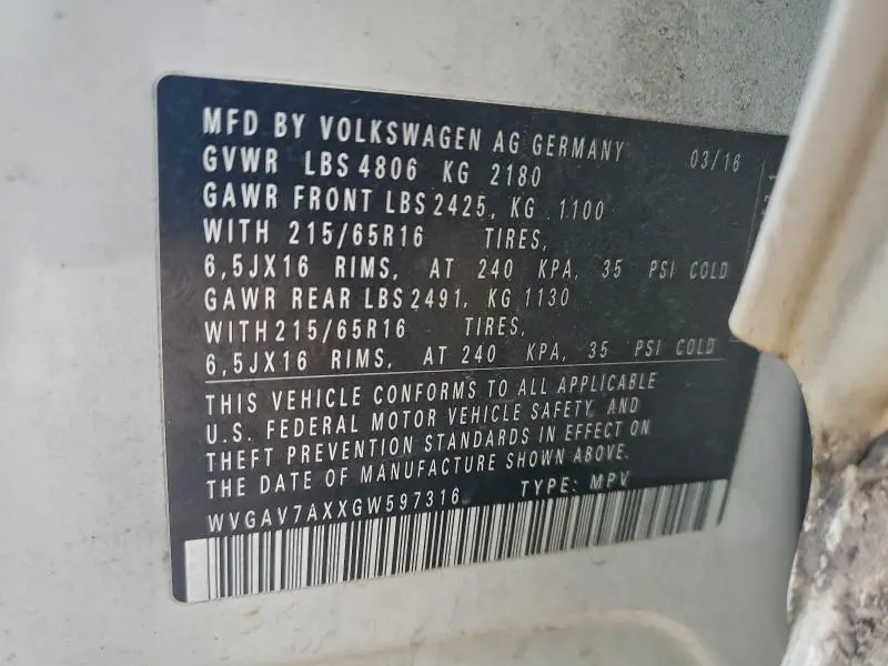 2016 VOLKSWAGEN TIGUAN S  