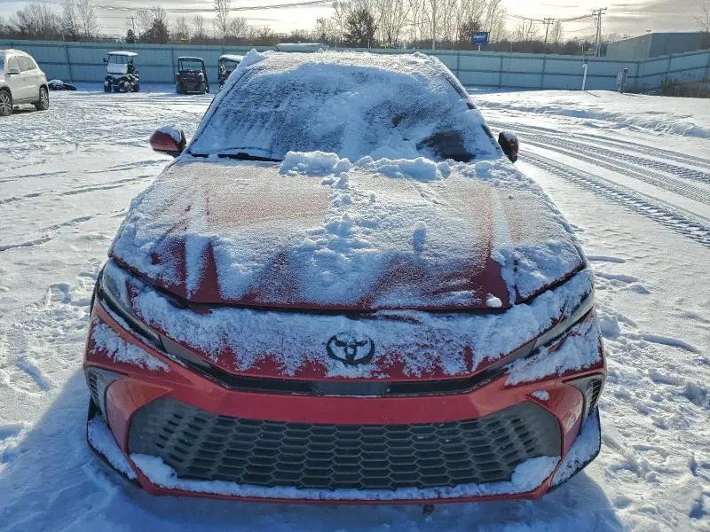 2025 TOYOTA CAMRY XSE  