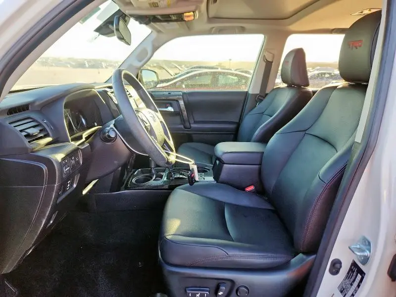 2021 TOYOTA 4RUNNER VENTURE  