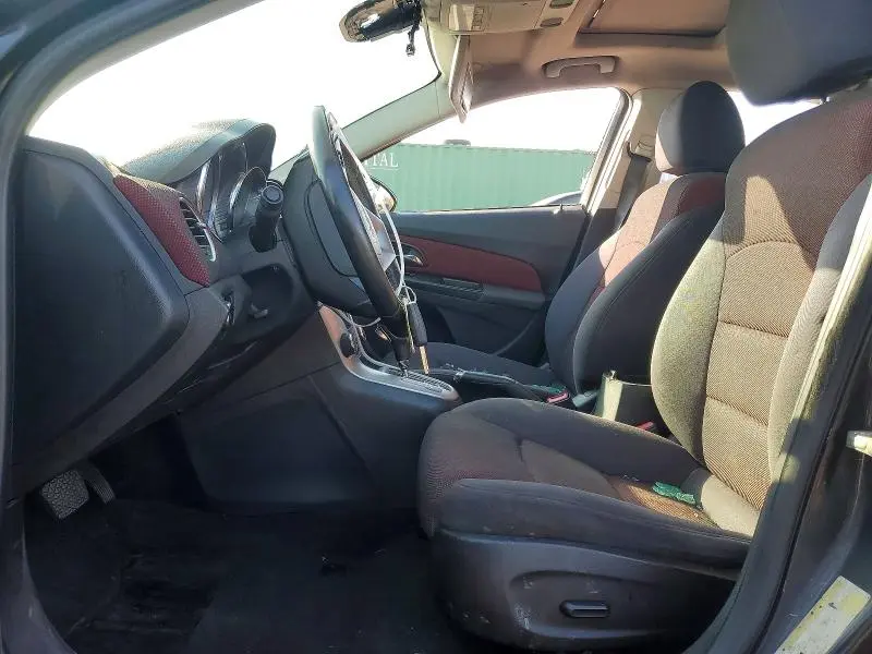 2013 CHEVROLET CRUZE LT  