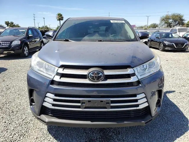 2018 TOYOTA HIGHLANDER LE  