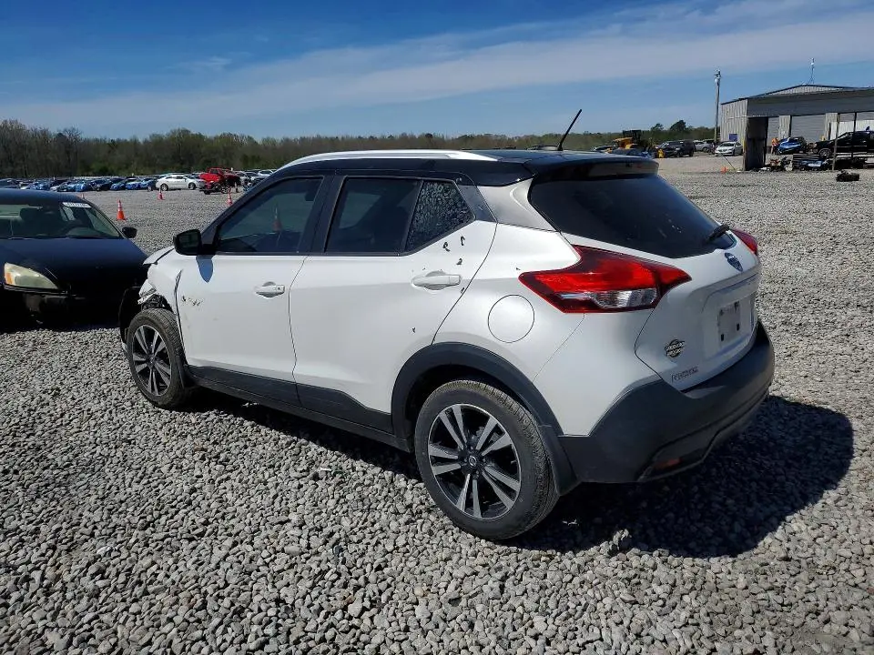 2018 NISSAN KICKS SV  