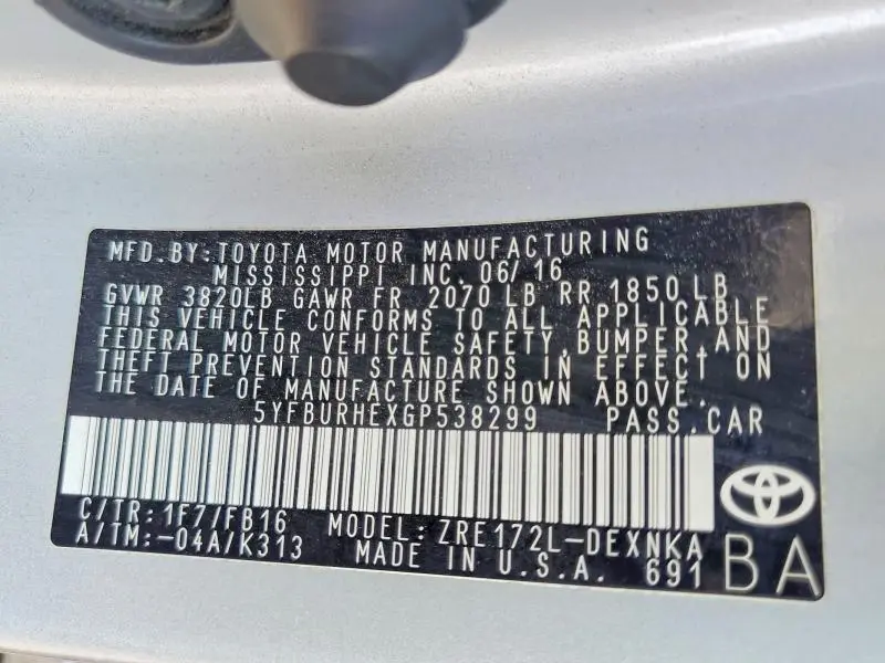 2016 TOYOTA COROLLA LE PLUS  