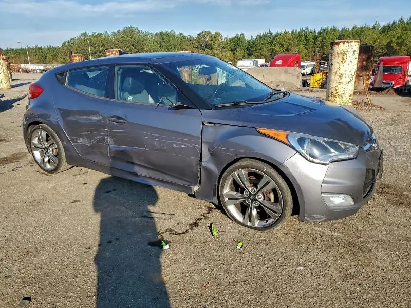 2013 HYUNDAI VELOSTER   