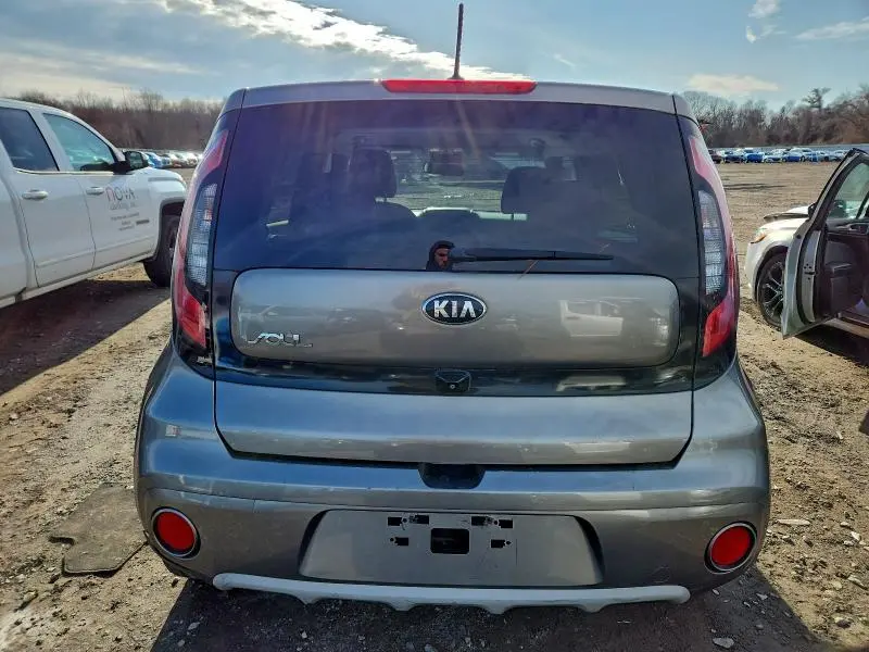 2019 KIA SOUL +  
