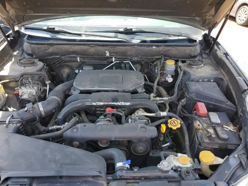 2011 SUBARU OUTBACK 2.5I PREMIUM  