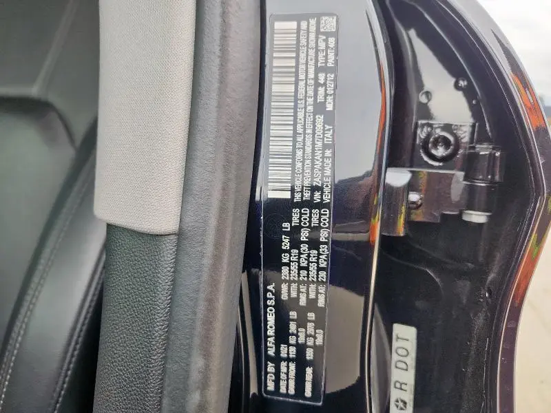 2021 ALFA ROMEO STELVIO SPORT  