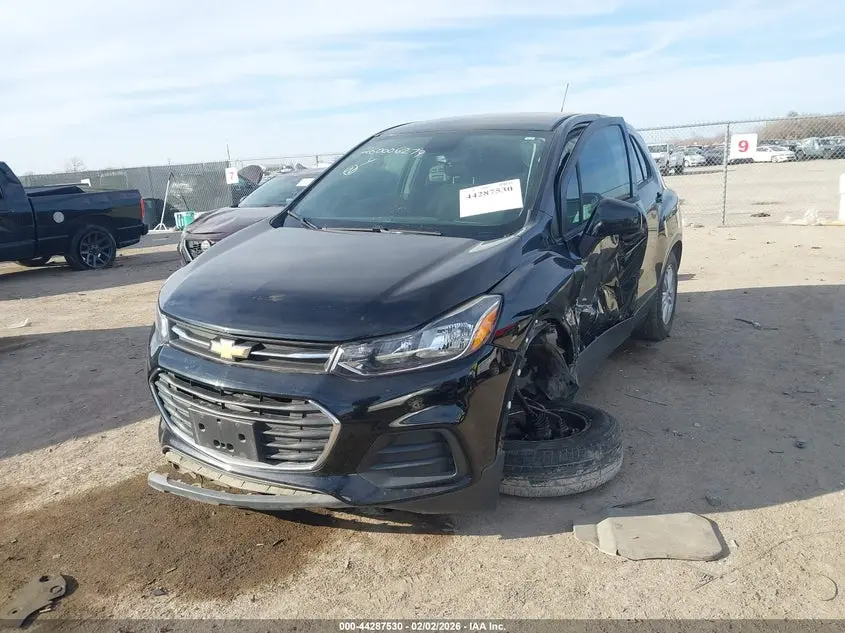 2020 CHEVROLET TRAX FWD LS