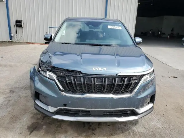 2024 KIA CARNIVAL EX  