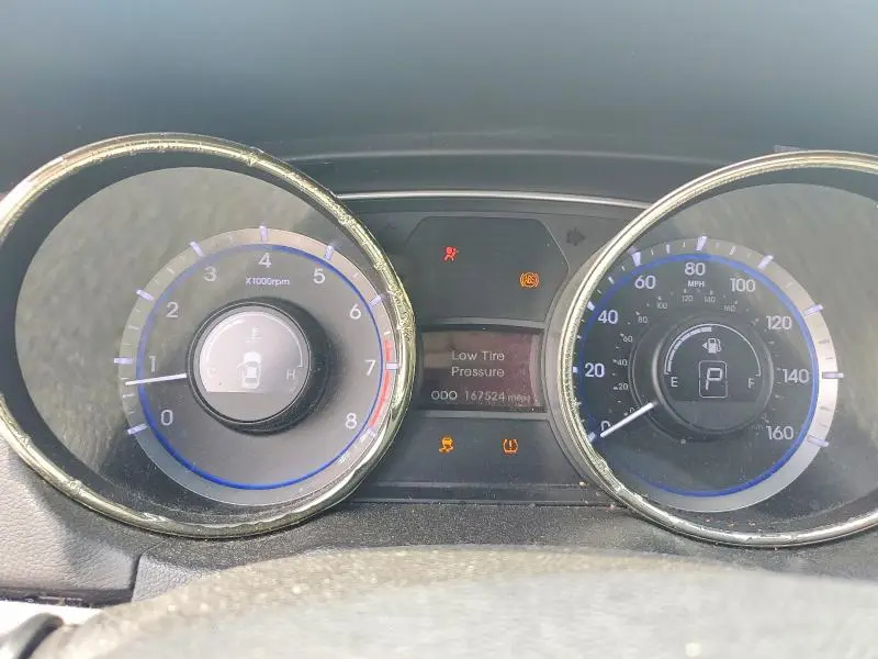 2012 HYUNDAI SONATA GLS  