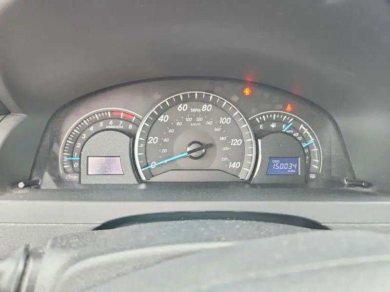 2012 TOYOTA CAMRY LE  