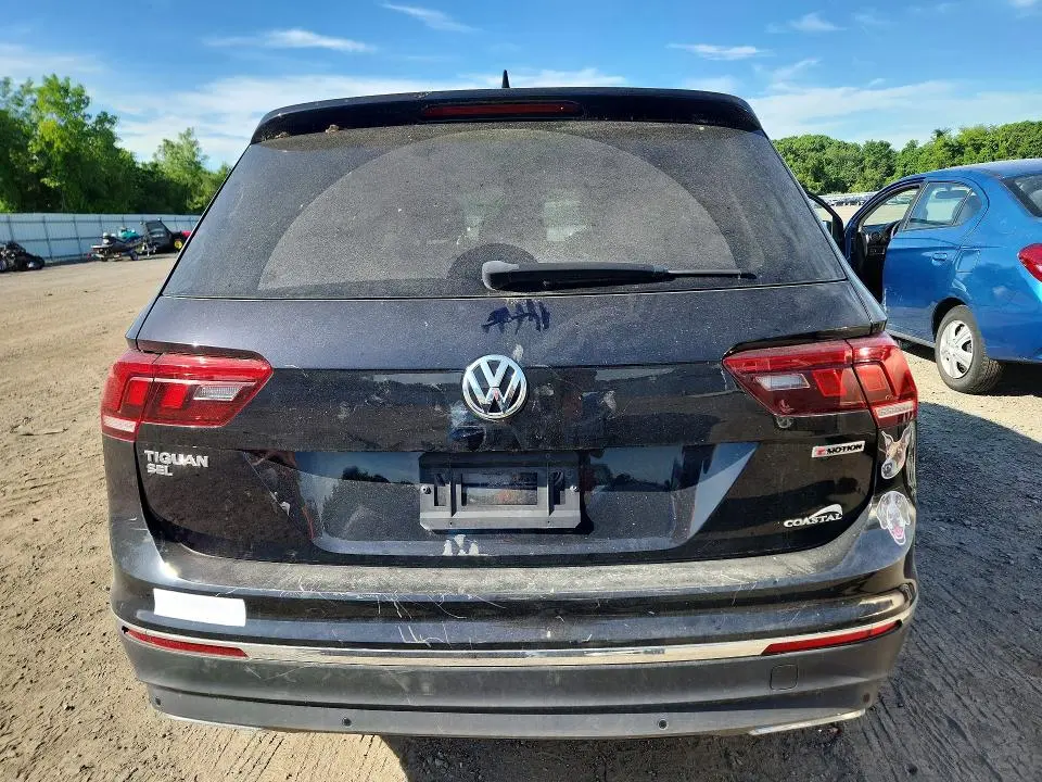 2020 VOLKSWAGEN TIGUAN SE  