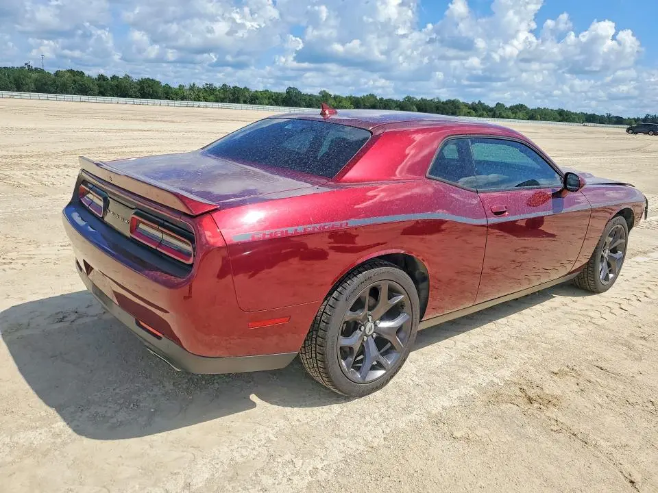 2018 DODGE CHALLENGER SXT  