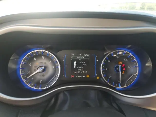 2020 CHRYSLER PACIFICA TOURING L  