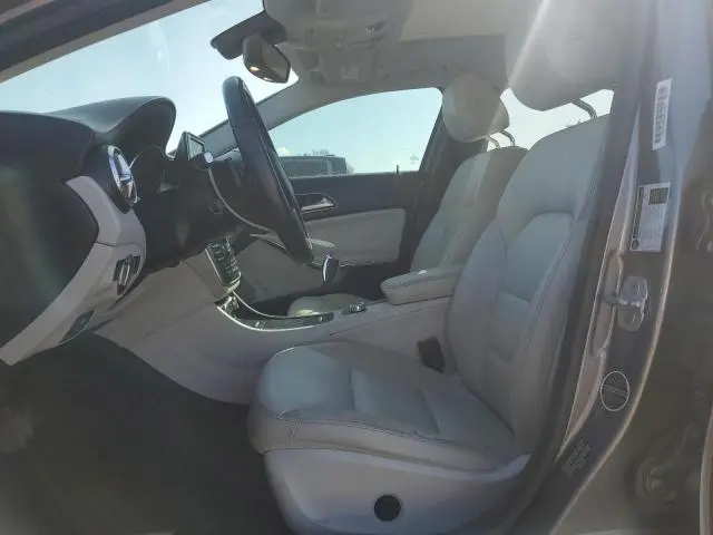 2015 MERCEDES-BENZ GLA 250