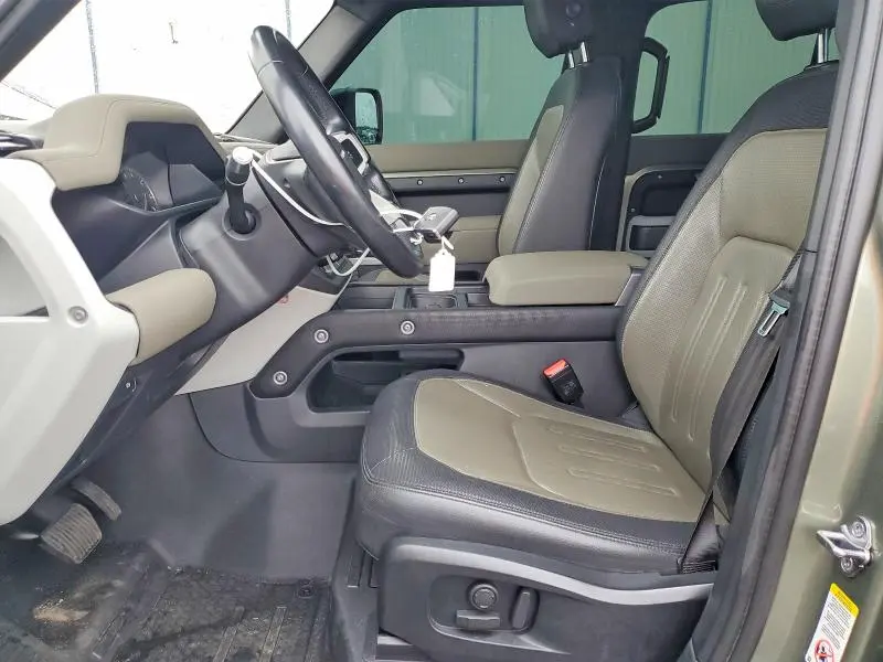 2022 LAND ROVER DEFENDER 110 X-DYNAMIC SE  