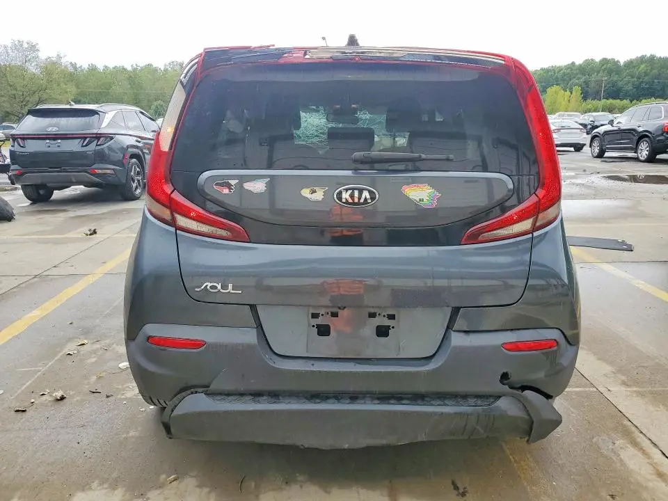 2021 KIA SOUL LX  