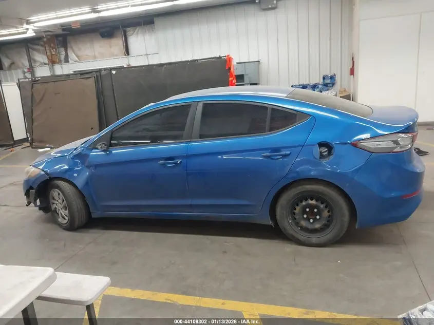 2018 HYUNDAI ELANTRA SE