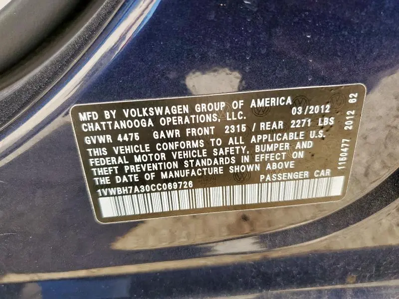 2012 VOLKSWAGEN PASSAT SE  