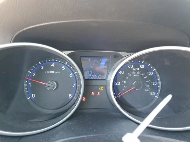 2013 HYUNDAI TUCSON GLS  