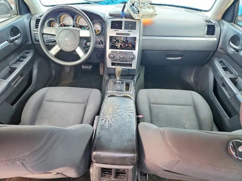 2010 DODGE CHARGER SXT  